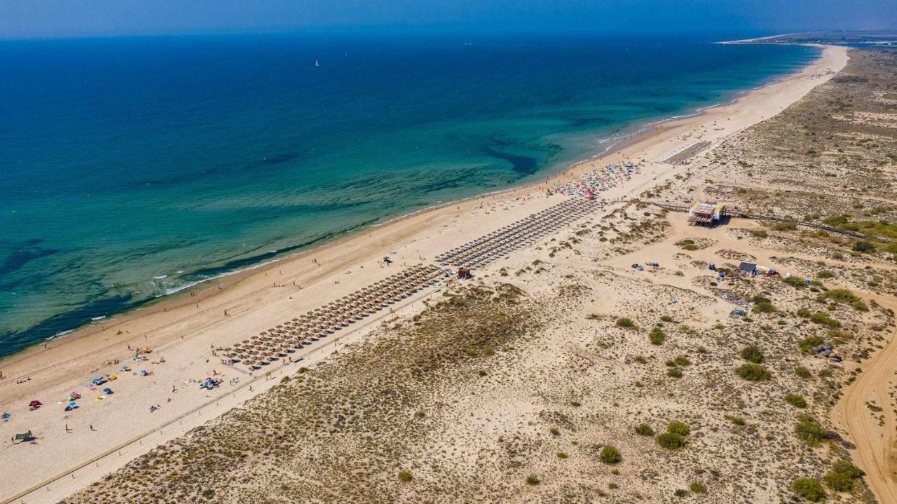 Apartamento Maresia T2 Penthouse By Your Home Algarve 卡巴纳斯·德·塔维拉 外观 照片