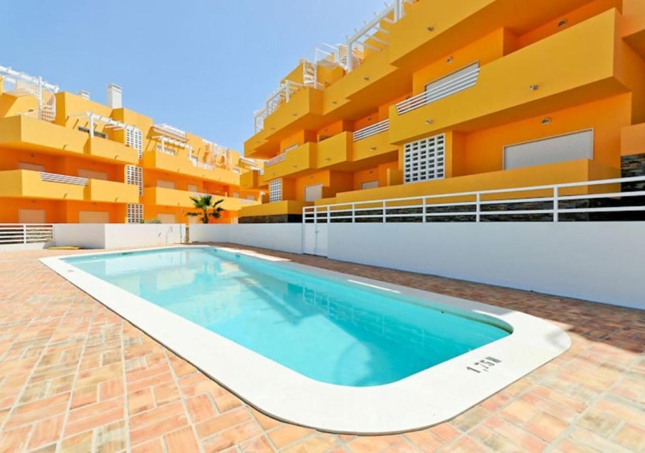 Apartamento Maresia T2 Penthouse By Your Home Algarve 卡巴纳斯·德·塔维拉 外观 照片